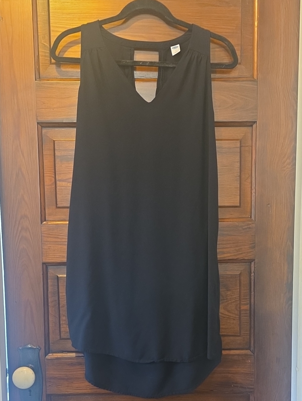 Old Navy Women's Sleeveless Knit V-neck Dress Black M